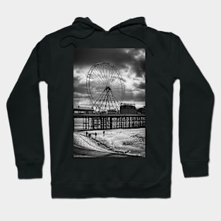 Under the sky Hoodie